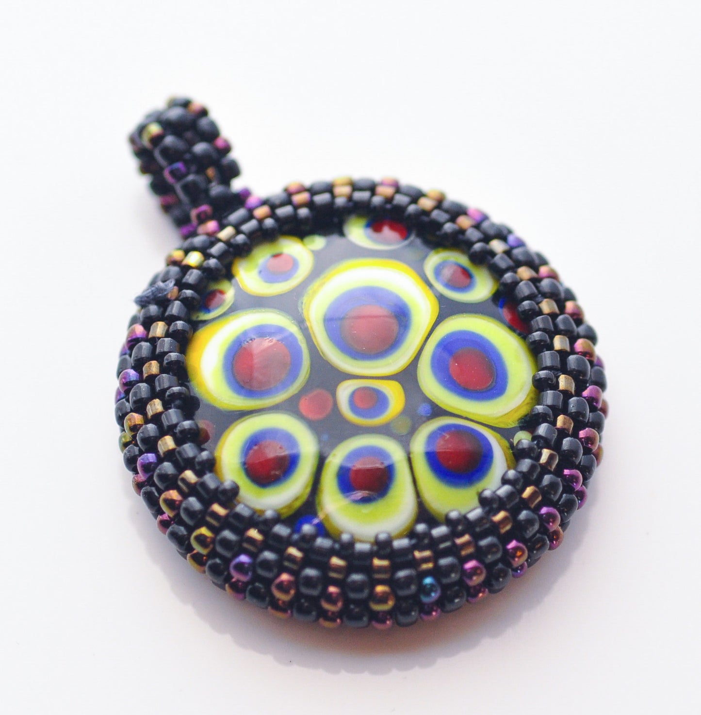 Bead-weave pendant