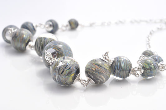 Graduated necklace: Triton swirl
