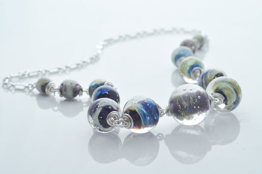 Graduated necklace: Khaos