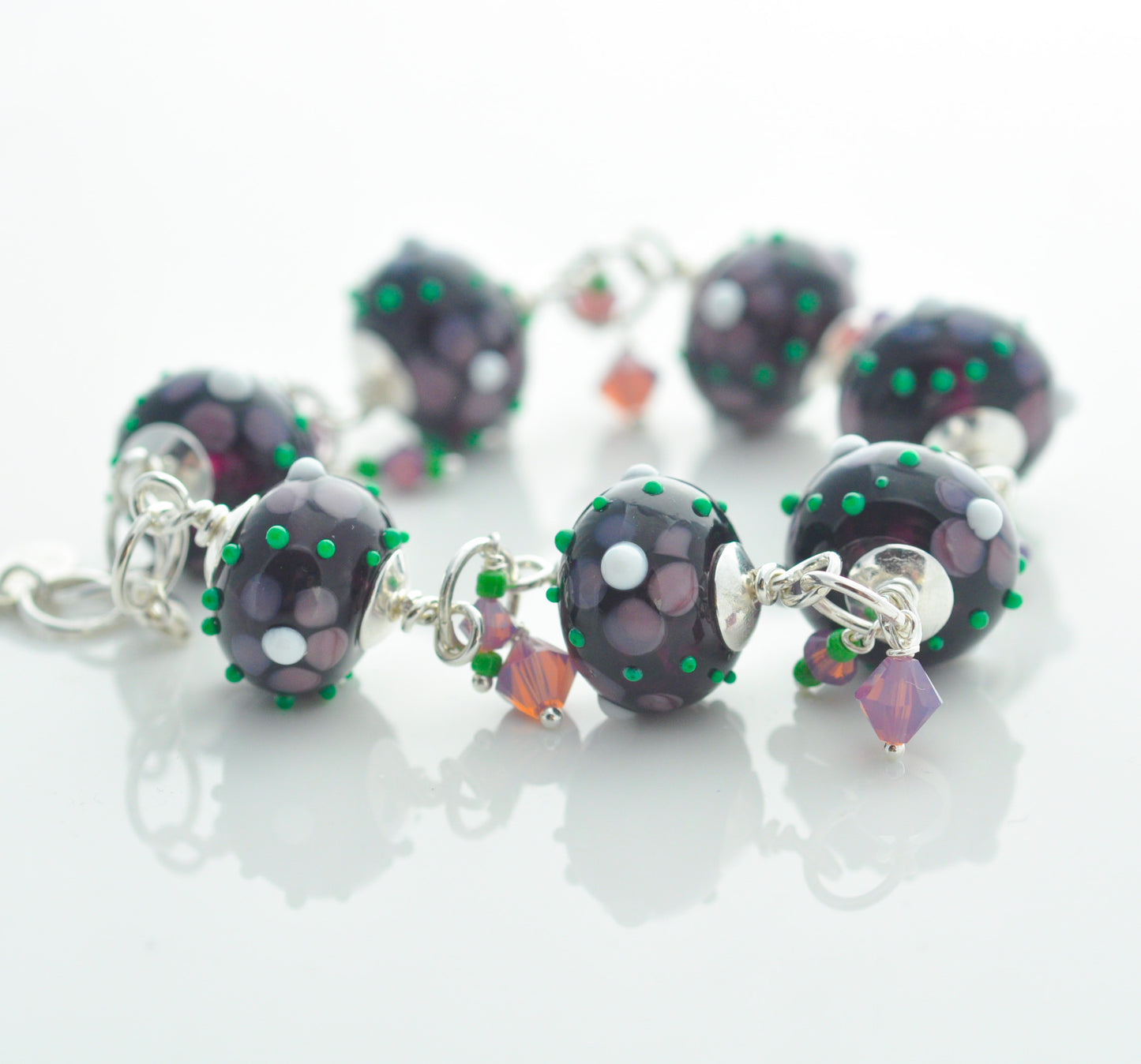 Charm Bracelet: Purple Daisies